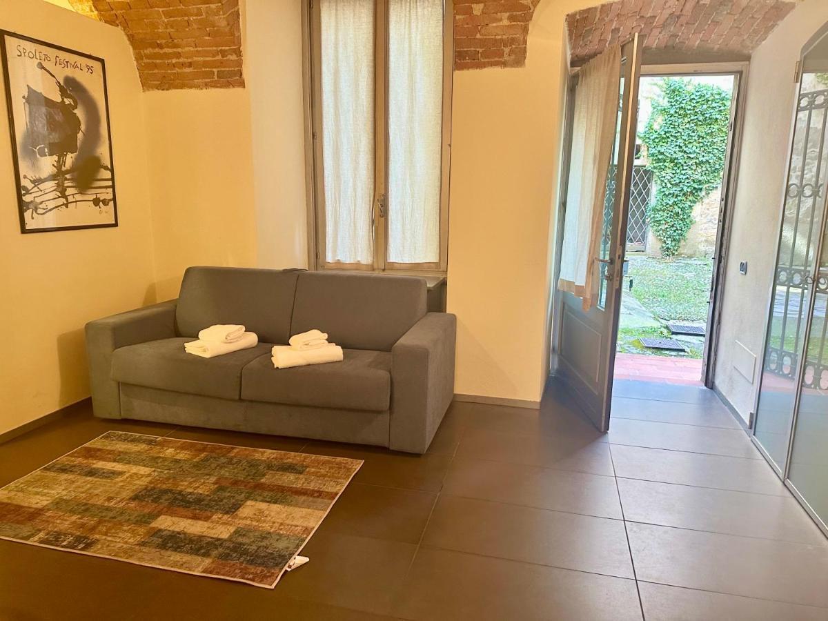 Feel - Luxury Duomo Suite Bérgamo Exterior foto
